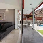 Katarina Ocean Wiew Heated Pool Wi-fi